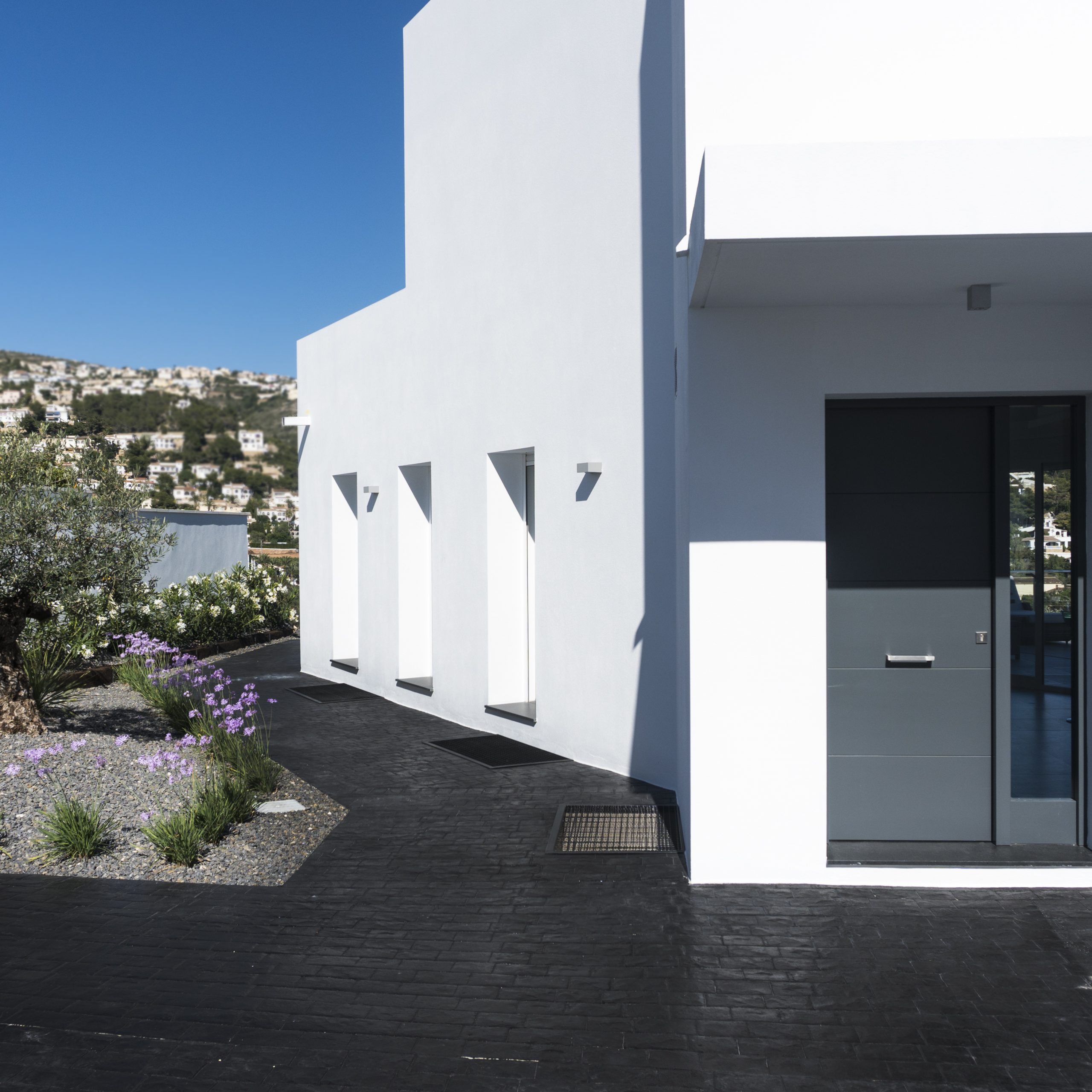 Arquifach: Studio architectural à Alicante présent: Villa Sabana - Maison individuelle avec piscine située dans l'urbanisation