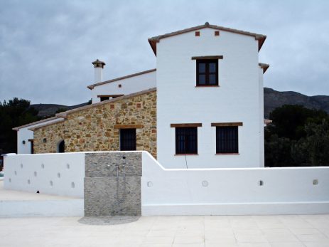 CASA VINYENT de arquifach arquitectos en Calpe, Altea, Benissa, Teulada y Moraira.